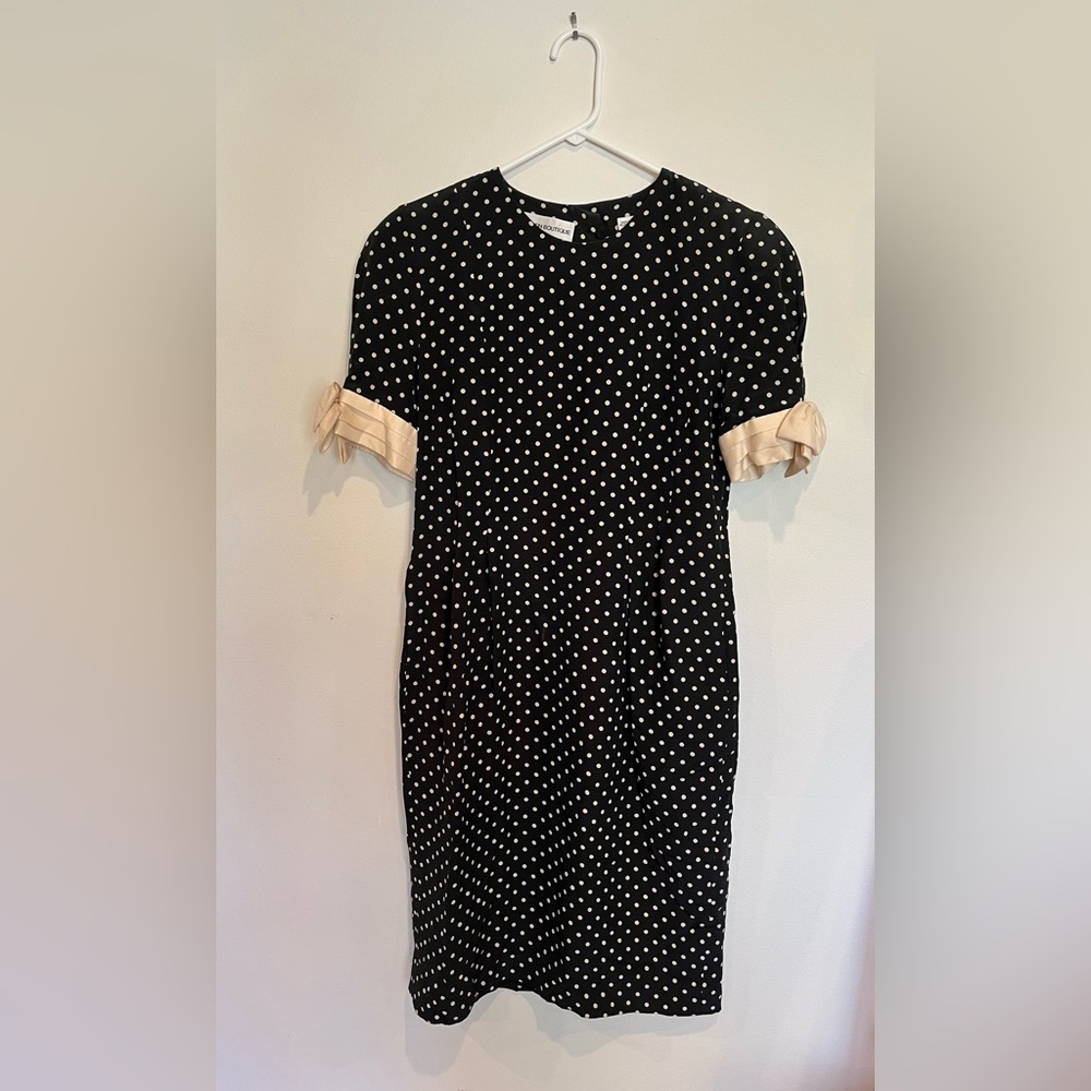 Vintage Nipon Boutique Silk Dress. Black with polka dots, size 8